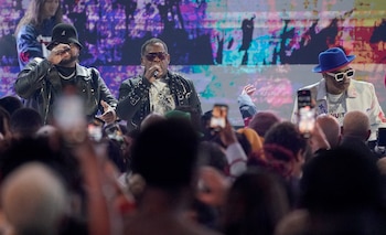 De izquierda a derecha, Wonder