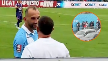 Hernán Barcos se ha referido al encontronazo con Pablo Guedes en las inmediaciones del estadio Alberto Gallardo.