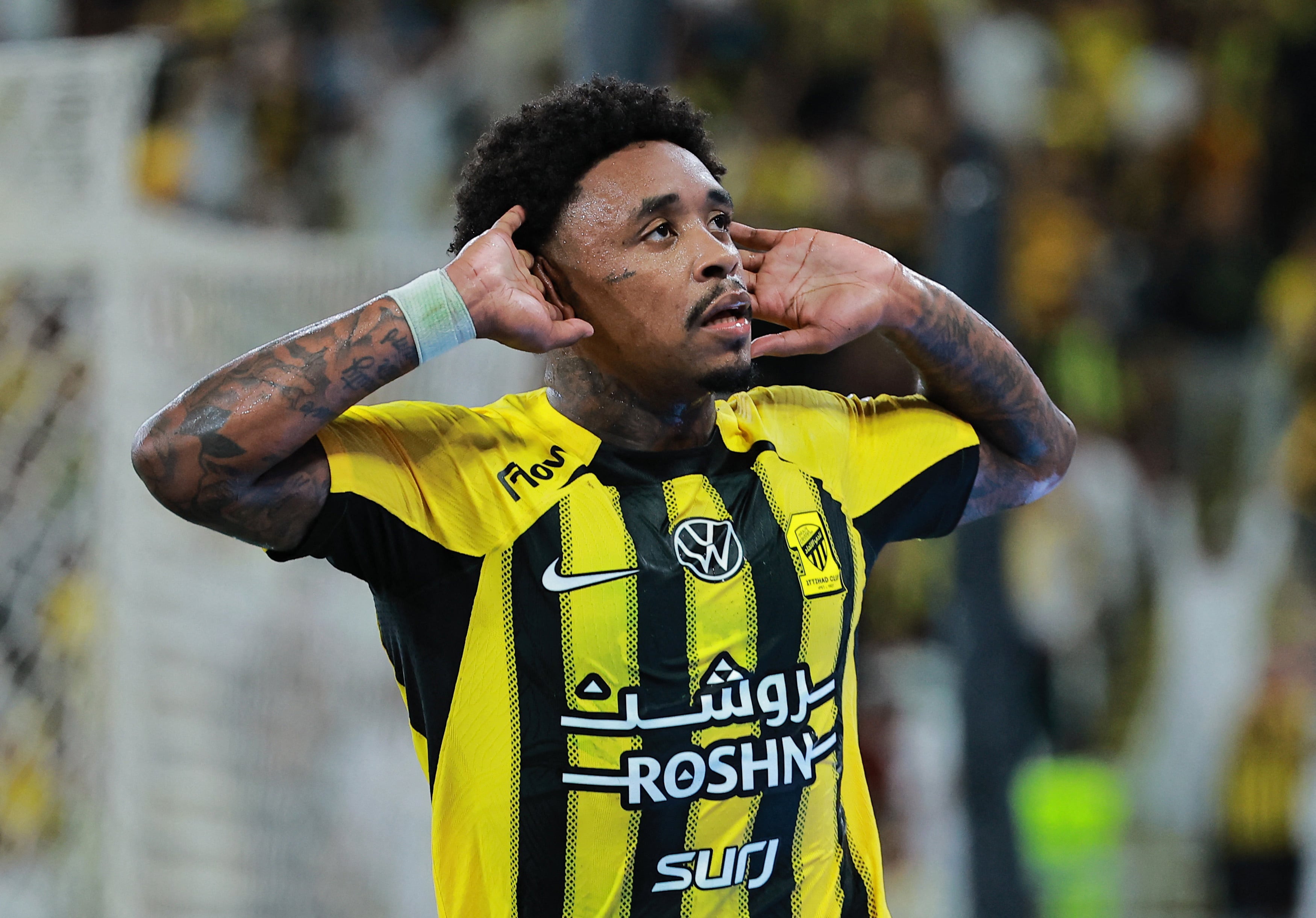 Steven Bergwijn es el goleador de Al Ittihad en el inicio de curso con tres tantos en cuatro fechas-crédito Stringer/REUTERS
