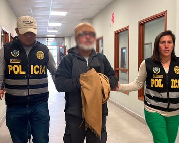 El conductor de televisión es