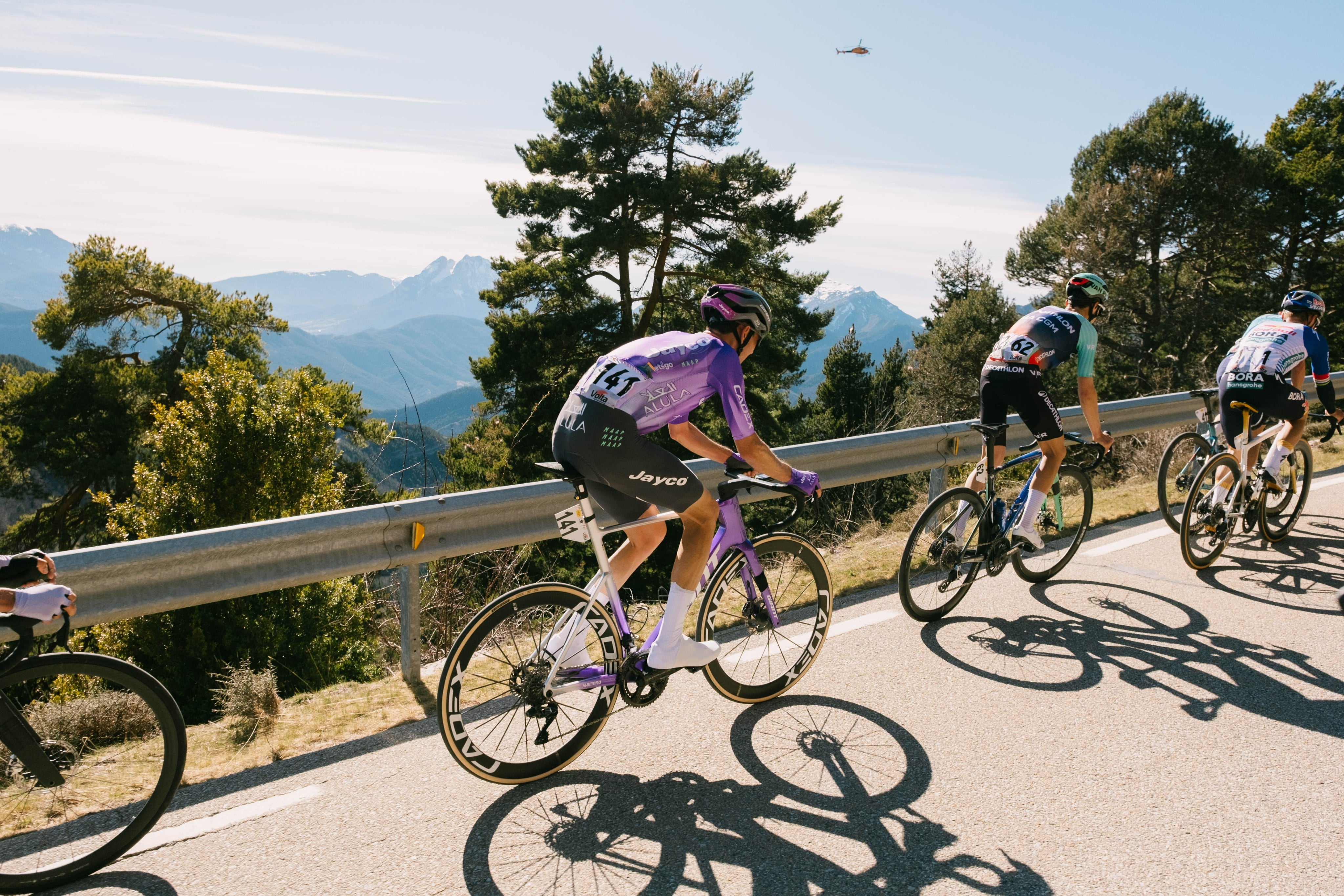 La ronda catalana tendrá una jornada exigente en la montaña-crédito @VoltaCatalunya/X