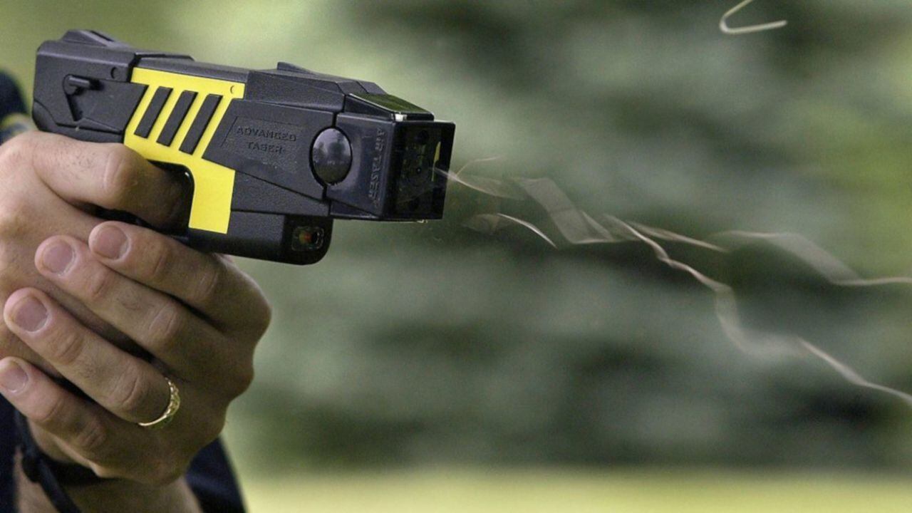La Ciudad de Mendoza sumó las pistolas Taser a su programa integral de prevención y seguridad ciudadana
