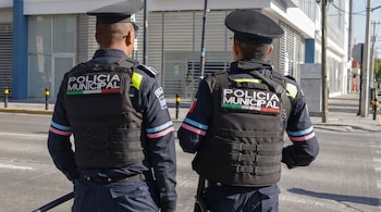 De acuerdo con las investigaciones, entre abril y mayo del año en curso los directores de Seguridad Pública de Tlaola, Tlapacoya, Jopala y San Felipe Tepatlán presuntamente ordenaron a sus subordinados no intervenir en las operaciones del grupo criminal. (Crédito: redes sociales)