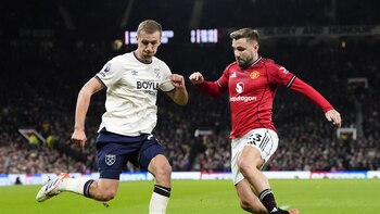 El irregular Manchester United empata