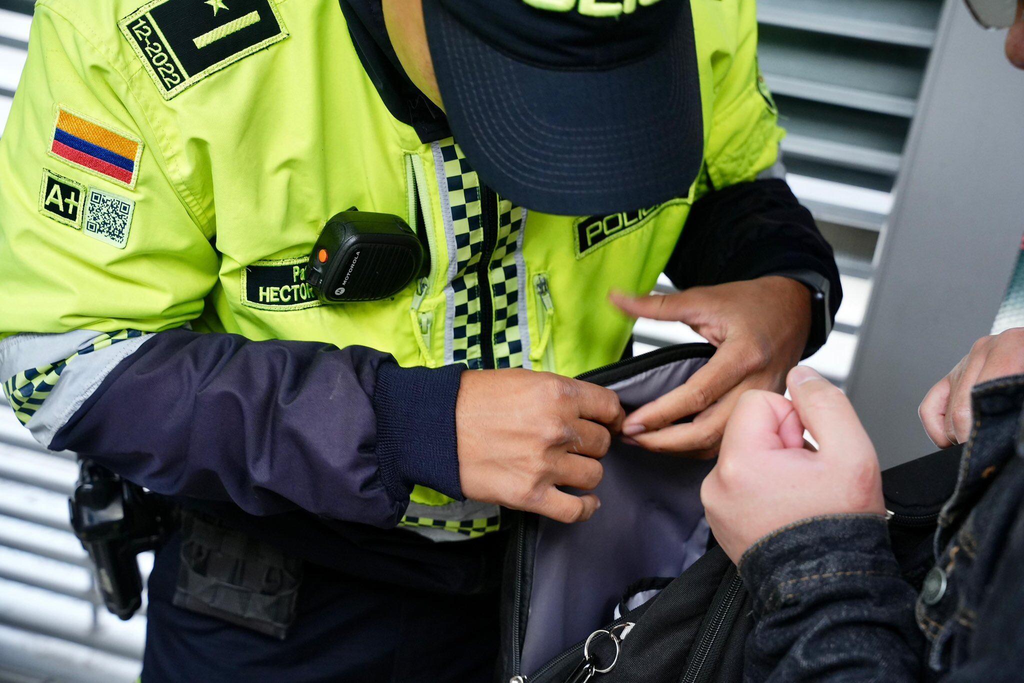 TransMilenio intensifica operativos contra la reventa de pasajes en Bogotá para frenar delitos y proteger el sistema - crédito TransMilenio