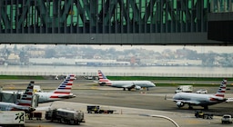 Un avión comercial abortó el despegue para evitar colisionar con otra aeronave en aeropuerto de Nueva York