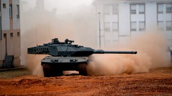 España confirma la entrega a