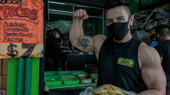 Cambiaron pesas por tacos, sellos