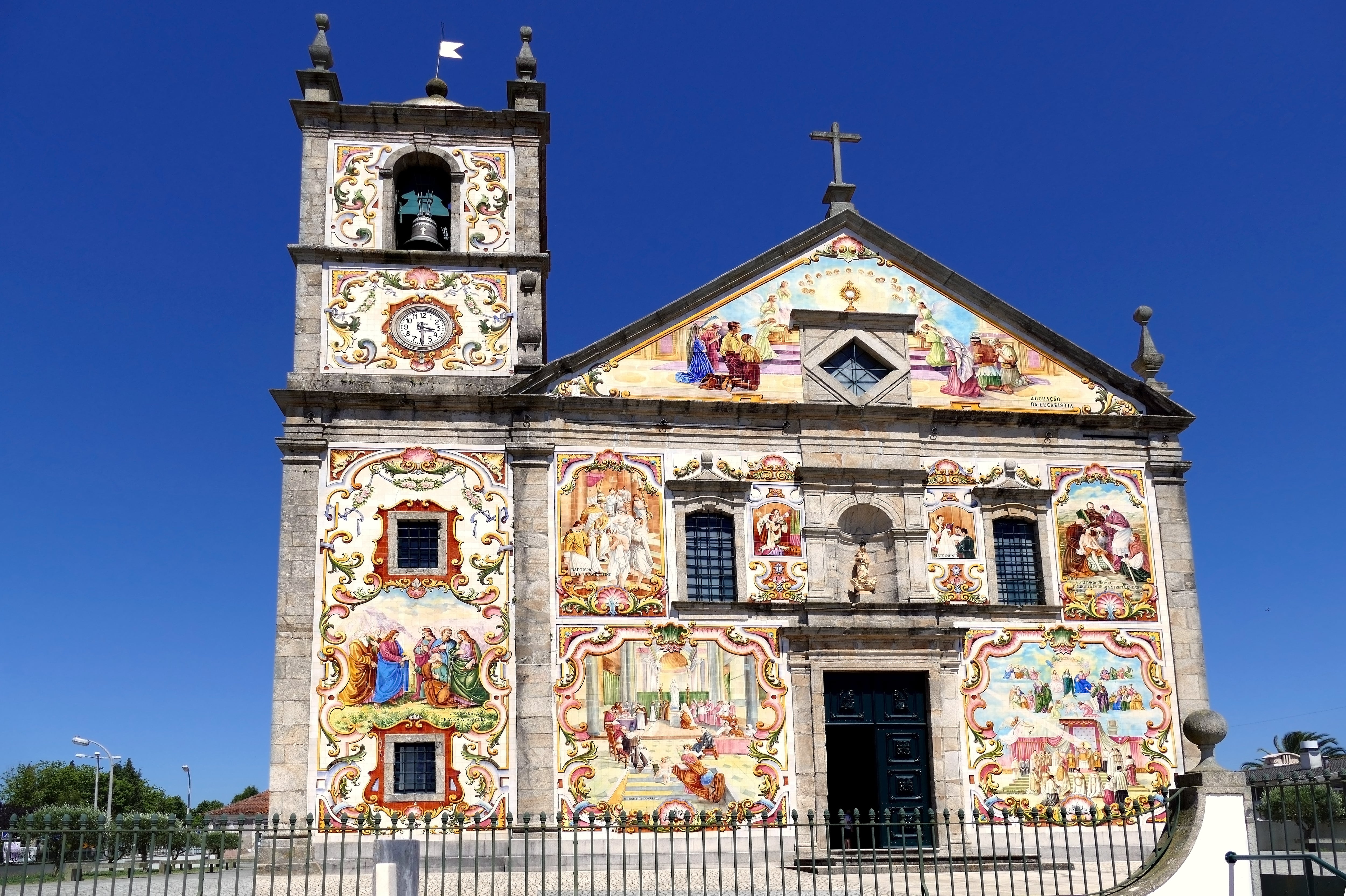 Iglesia de Válega, en Portugal (Adobe Stock).