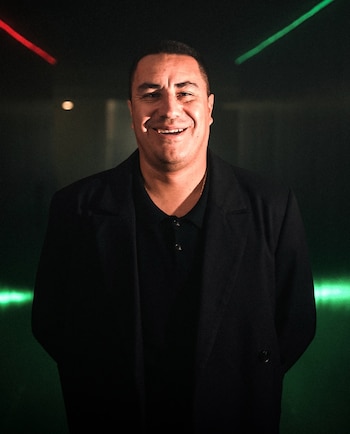 Győri ETO Football Club de Hungría confirmó a Efraín Juárez como su nuevo DT