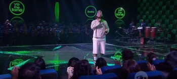 Elder Dayán reconoció el avance del imitador, aunque le aconsejó conservar la disciplina para las siguientes galas - crédito captura de pantalla Yo me llamo / Caracol Televisión