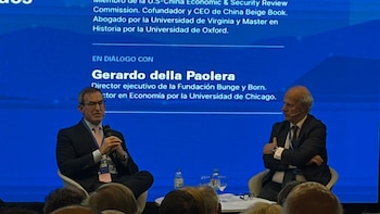 Leland Miller, Ricardo Hausmann