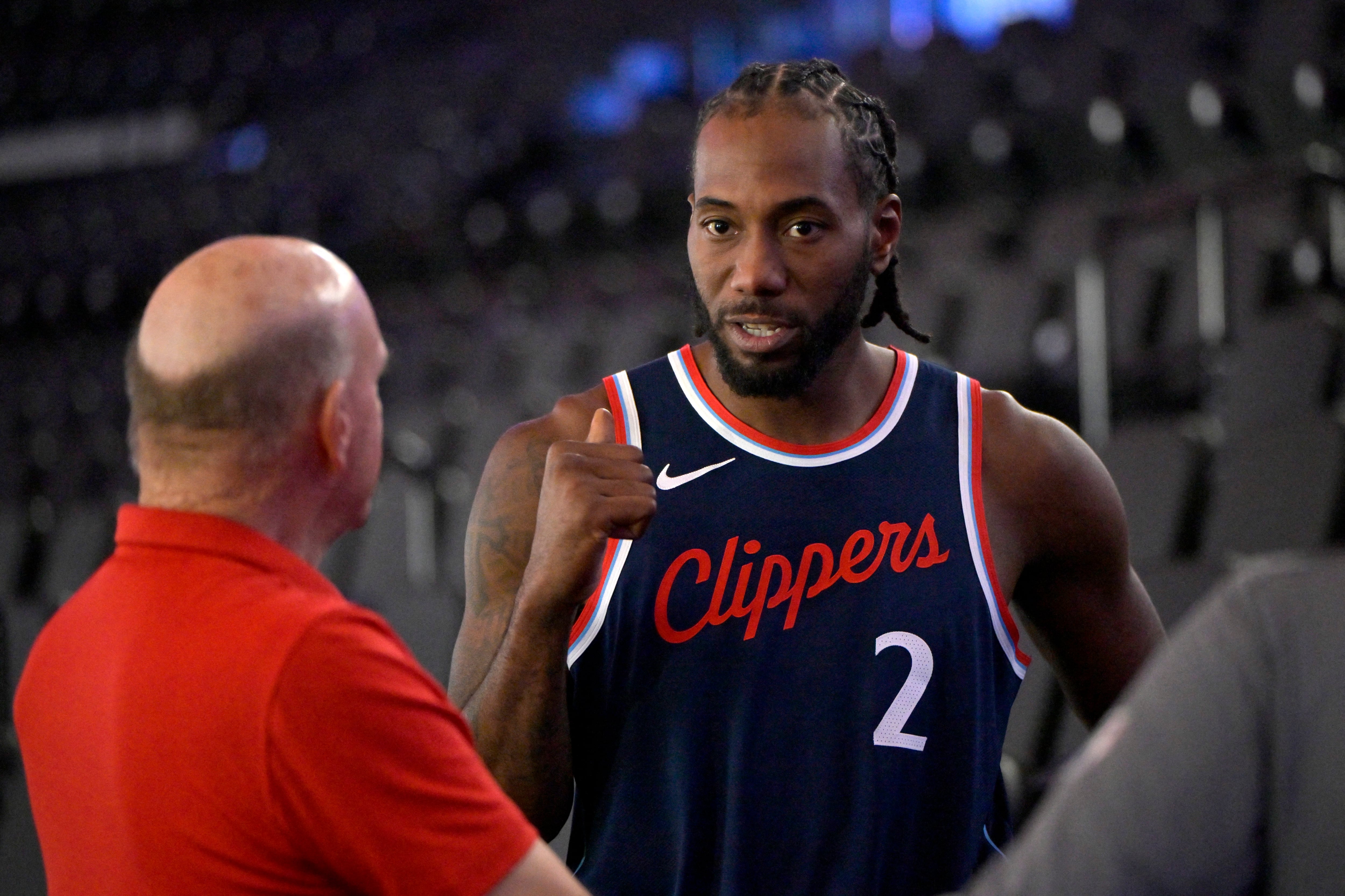 La NBA sancionó a Los Angeles Clippers por eludir el límite salarial en la contratación de Kawhi Leonard. (Jayne Kamin-Oncea-Imagn Images)