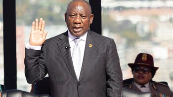 Cyril Ramaphosa es investido como