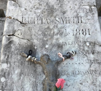 Tumba de Bertha Smith
