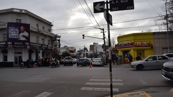 Un comerciante se resistió a un robo en una joyería de Chubut y mató a un ladrón