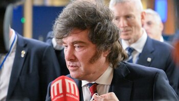 Milei asegura que Argentina ha deportado a 30.000 "terroristas" en dos años