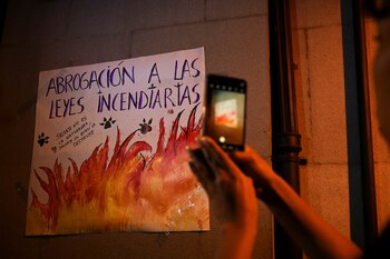 Personas protestaron en La Paz