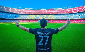 Carlos Mauricio Gómez, el streamer salvadoreño hallado sin vida en Monterrey, coorganizó los Squid Craft Games, reveló un intento de suicidio y fue baneado de Twitch antes de anunciar su retiro definitivo de la plataforma. (Instagram: Komanche)