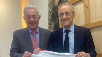 Álvaro Uribe se encontró con el presidente de Real Madrid en España: de qué hablaron