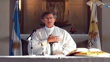 El obispo García Cuerva celebró