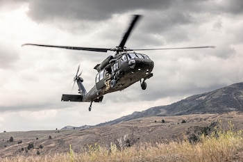 helicópteros UH-60L Black Hawk