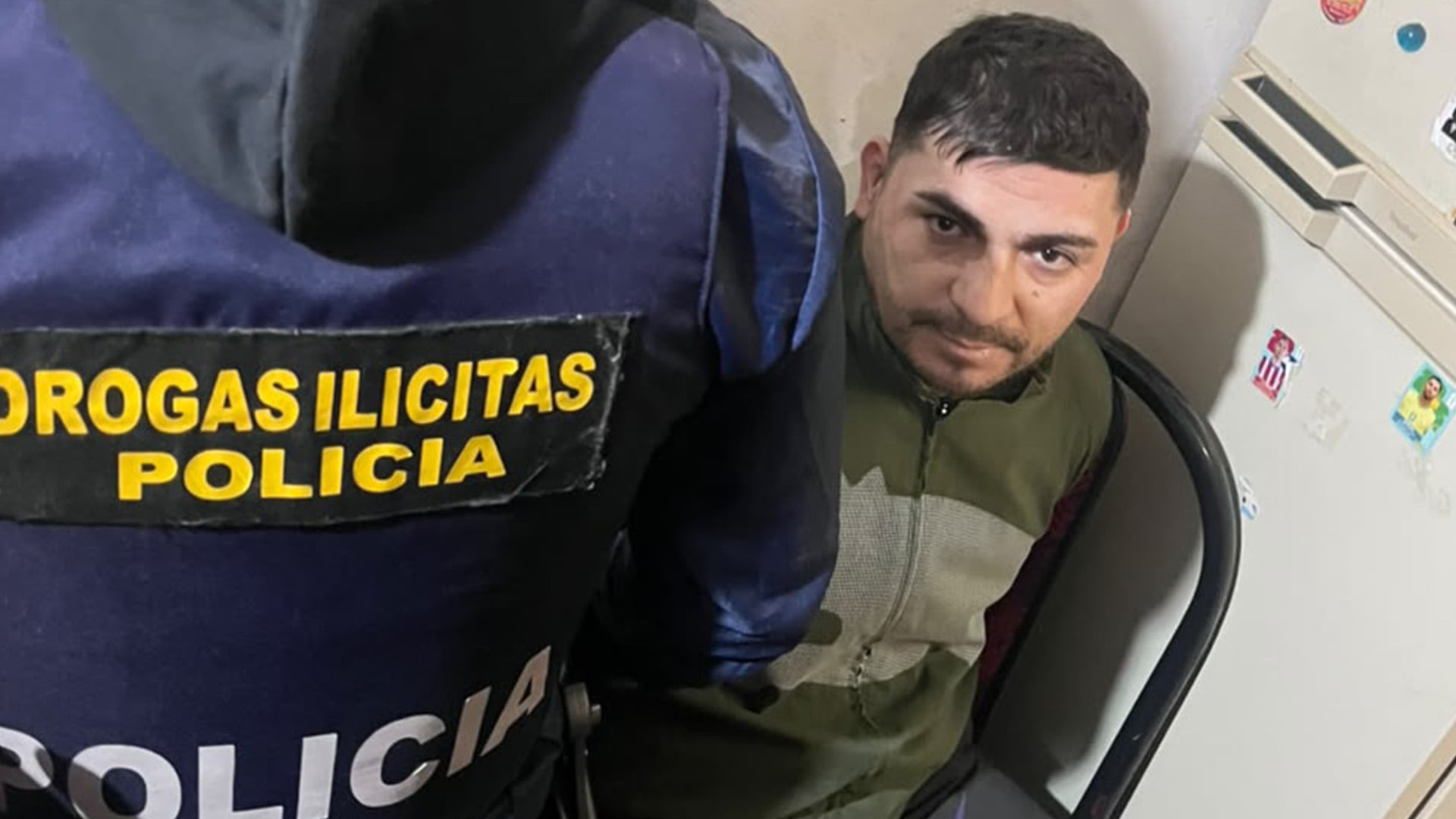 Ortigoza tras ser capturado por efectivos del área de Drogas Ilícitas de la Bonaerense