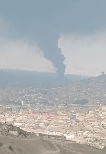 Incendio en fábrica en Puente