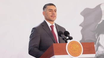 Hijo y sobrino de “El Abuelo” Farías, líder de Cárteles Unidos, son objetivos prioritarios en México, asegura Omar Harfuch tras acusación de EEUU