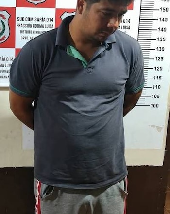 Marlon Andrés Escobar Llanes fue acusado de parricidio por la muerte de su padre Andrés Escobar Peralta tras un ataque con machete en Somotillo, Chinandega. (Imagen de cortesía)