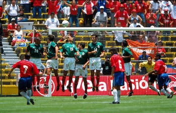 Costa Rica em 2001 e Honduras em 2013 são os únicos times que os Aztecazos jogam contra o México em um torneio oficial. (X/ @laselecrc_)