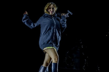 La artista Rigoberta Bandini durante su concierto en las Noches del Botánico, a 4 de junio de 2026, en Madrid. (Ricardo Rubio / Europa Press)