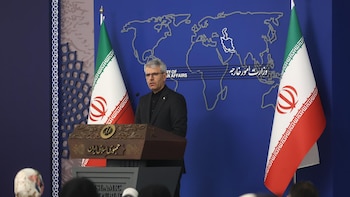 Irán denuncia el "hábito" y la "adicción" de EEUU a imponer sanciones