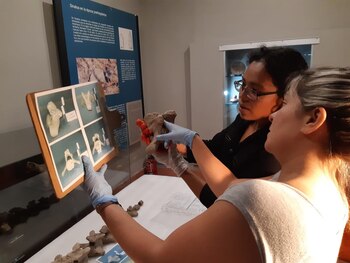 Su primera exposición fue sin