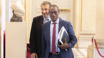 Francia deroga formalmente un edicto promulgado en el siglo XVII que regulaba la esclavitud en sus colonias
