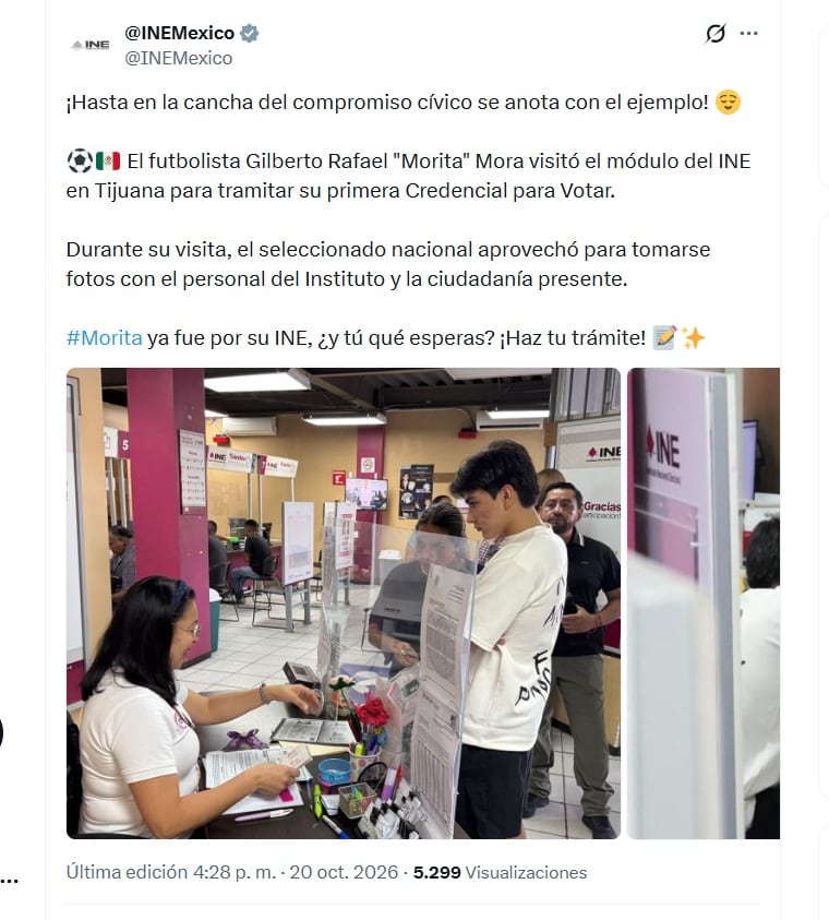 Gilberto Mora tramitó su credencial de elector (X/ @INEMexico)
