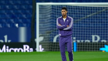 Vinícius vuelve como titular en