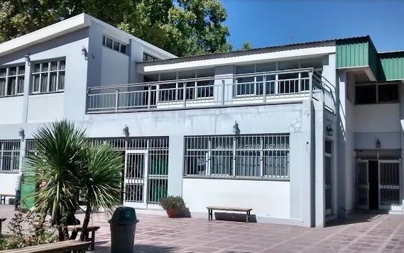 La menor no era alumna del Instituto pero personal de enseñanza le practicó maniobras de RCP (Google Image)