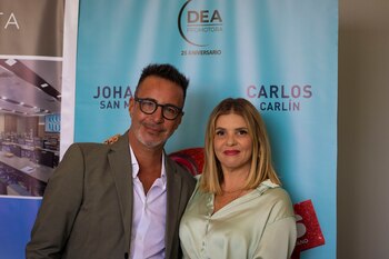 Johanna San Miguel y Carlos