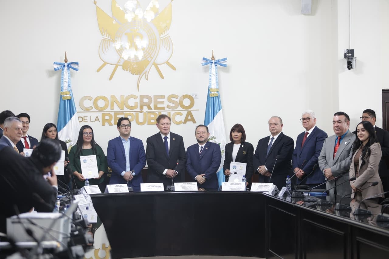 Foro Guatemala denuncia violación del proceso legal en la selección de magistrados del Tribunal Supremo Electoral. (Cortesía: Congreso Guatemala )