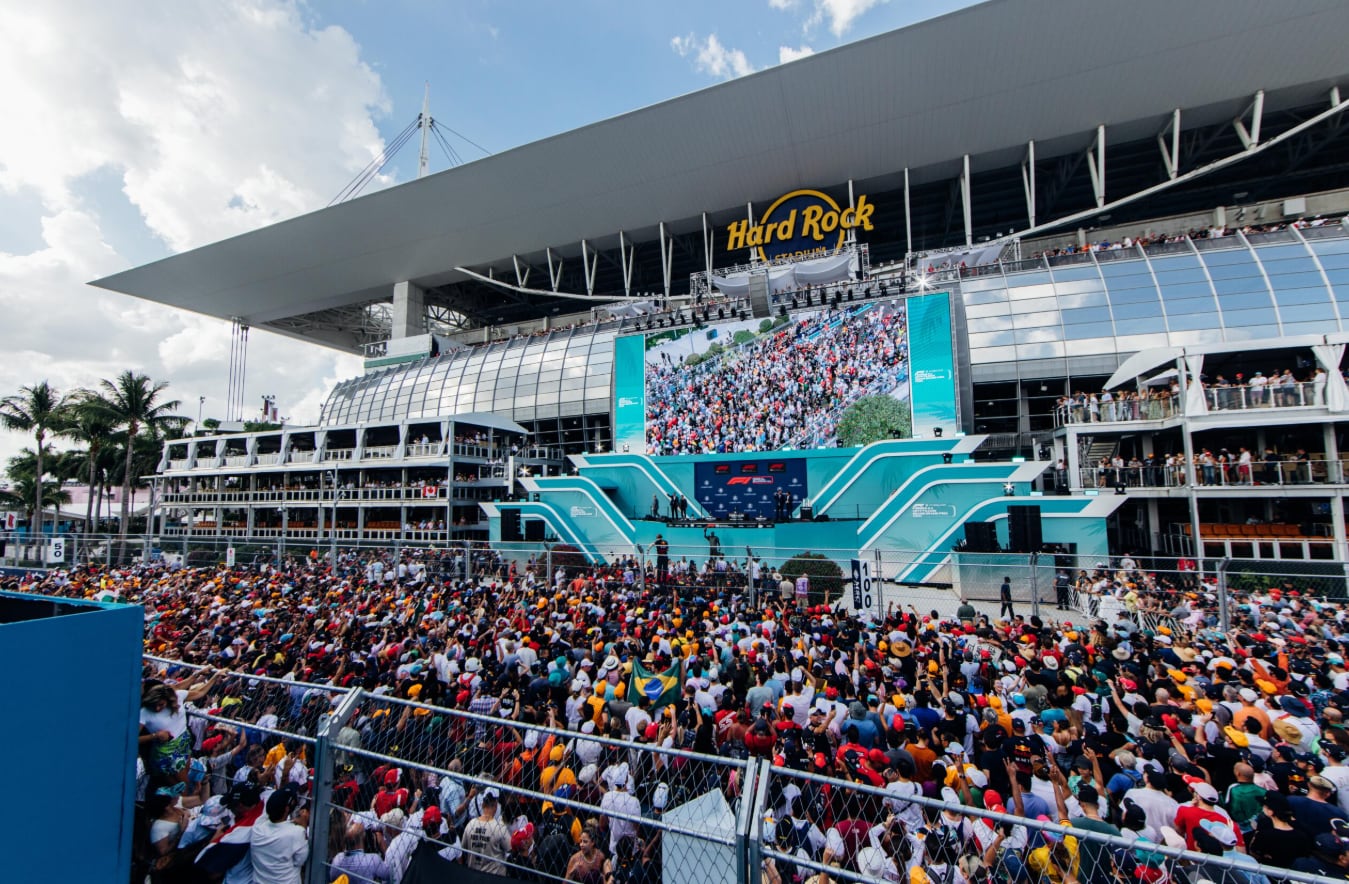 El quinto aniversario del Gran Premio de Miami profundiza la integración de tecnología, cultura y hospitalidad internacional en la máxima competencia de automovilismo (F1 Miami GP)