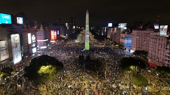 Final Copa Mundial de la FIFA 2026 – Argentina Vs España - obelisco - drone