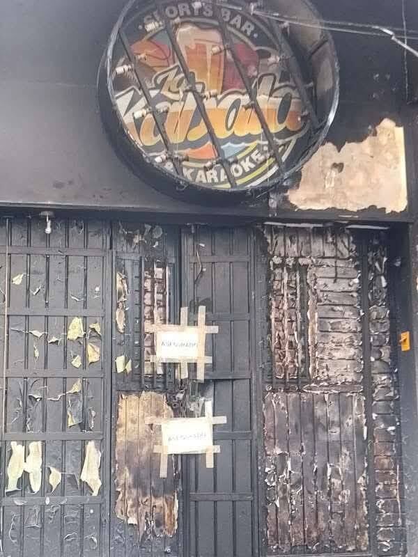 Las imágenes muestran que las instalaciones de ambos centros nocturnos de Villaflores quedaron calcinados por el fuego | X / @Eco1_LVM