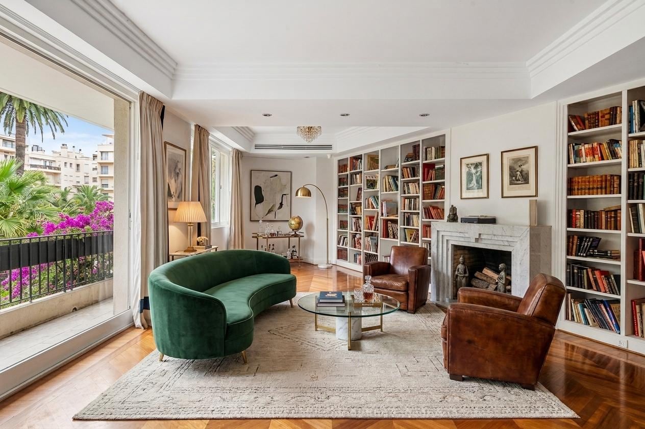 La residencia cuenta con Catalogación APH de Protección General, distinción que le otorga reconocimiento patrimonial e histórico