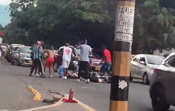 Hinchas de América atacaron a