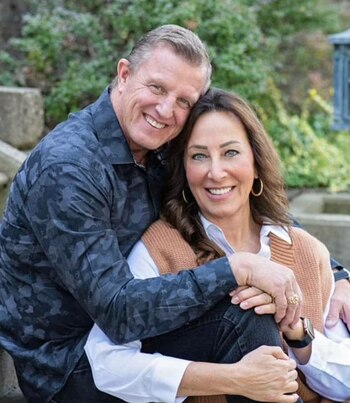 El pastor y su esposa