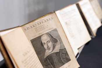 Siete años sin registros documentados, conocidos como los "años perdidos de Shakespeare", siguen siendo un misterio para los historiadores (REUTERS/Anna Gordon)