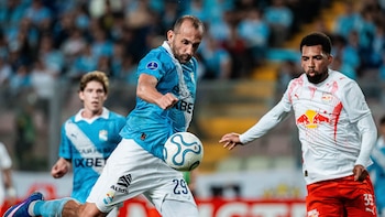 Hernán Barcos palpita la revancha ante Bragantino y asume el reto con Sporting Cristal: “Estamos con confianza”