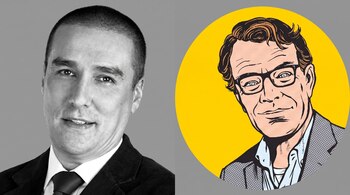 Retrato en blanco y negro de un hombre con traje junto a un dibujo de estilo cómic de un hombre con gafas dentro de un círculo amarillo.
