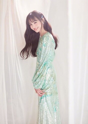 Zheng Shuang es investigada por